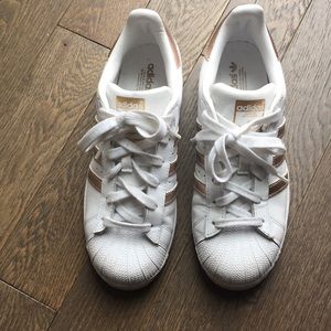 Adidas Superstar
